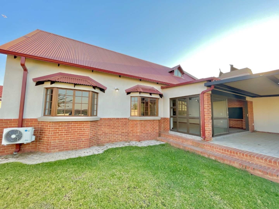 3 Bedroom Property for Sale in Waterlake Farm Lifestyle Estate Gauteng