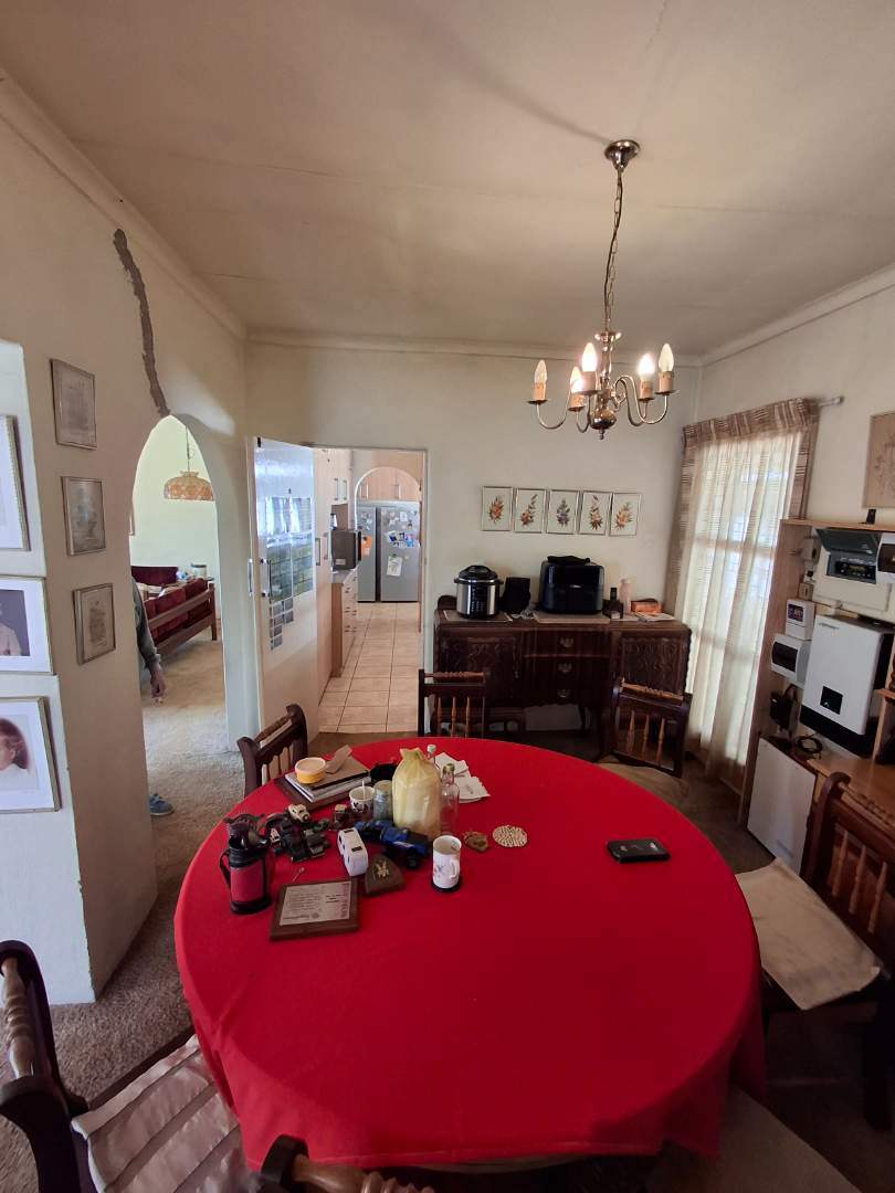 5 Bedroom Property for Sale in Eldoraigne Gauteng