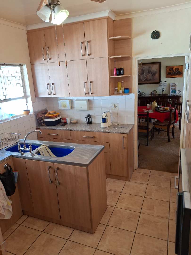 5 Bedroom Property for Sale in Eldoraigne Gauteng