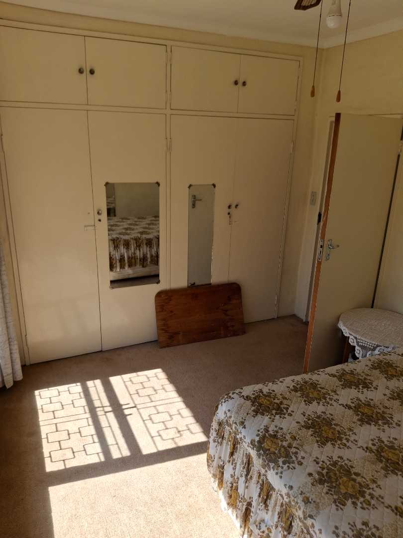 5 Bedroom Property for Sale in Eldoraigne Gauteng