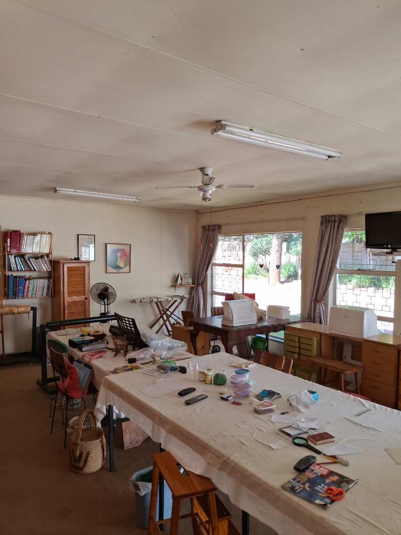 5 Bedroom Property for Sale in Eldoraigne Gauteng