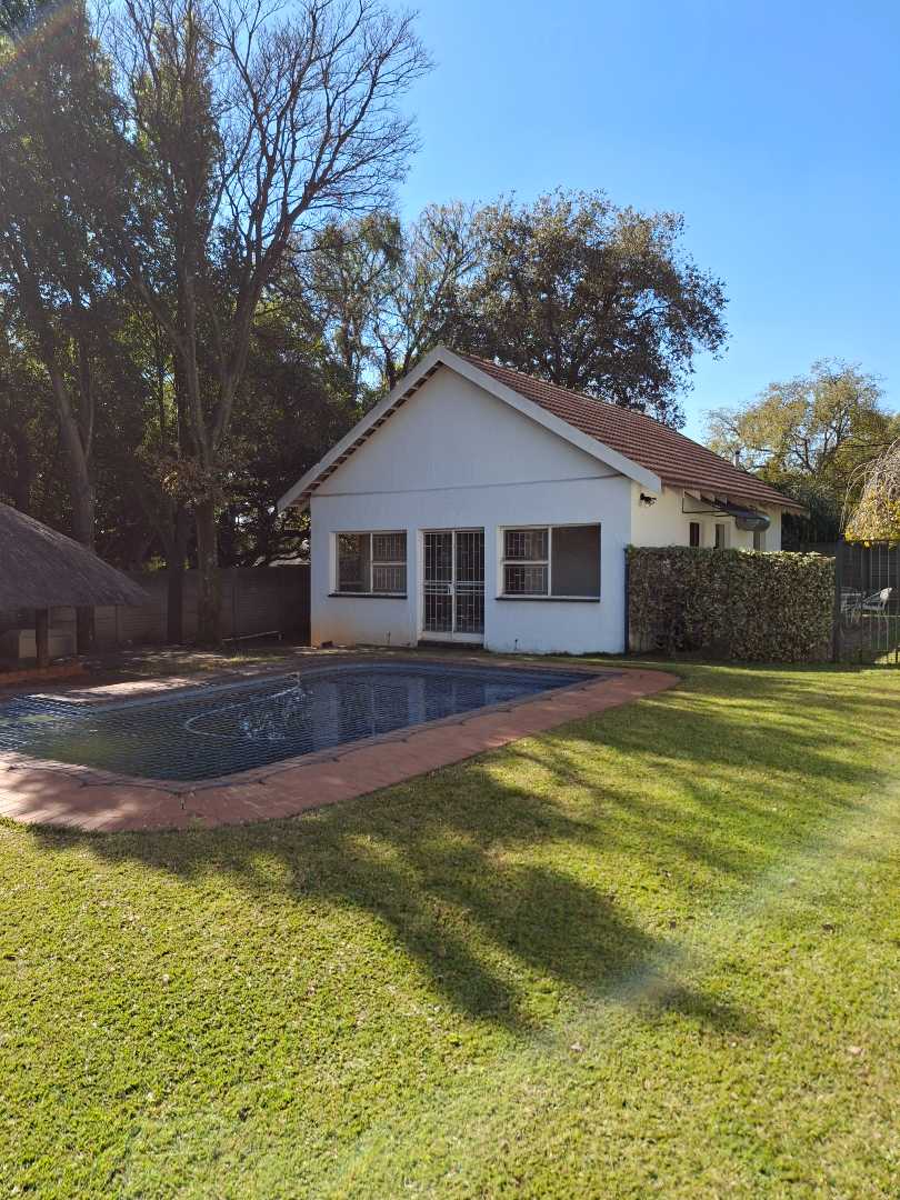 5 Bedroom Property for Sale in Eldoraigne Gauteng