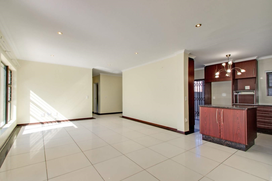 To Let 3 Bedroom Property for Rent in Kyalami Glen Estate Gauteng