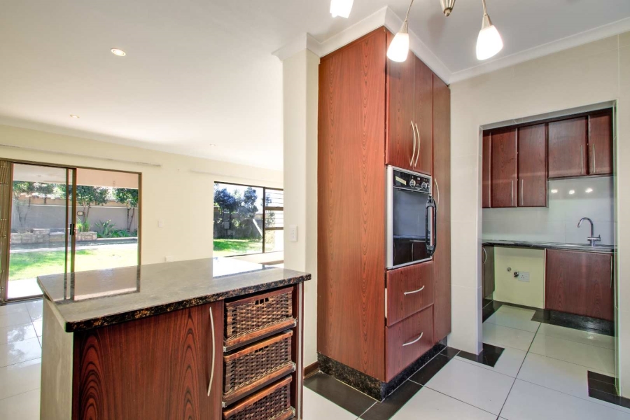 To Let 3 Bedroom Property for Rent in Kyalami Glen Estate Gauteng
