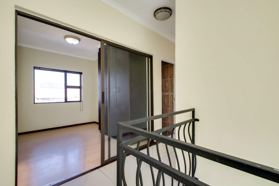 To Let 3 Bedroom Property for Rent in Kyalami Glen Estate Gauteng