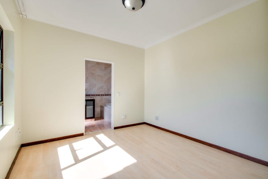 To Let 3 Bedroom Property for Rent in Kyalami Glen Estate Gauteng