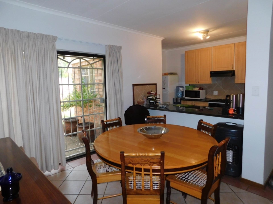 To Let 3 Bedroom Property for Rent in Moreleta Park Gauteng