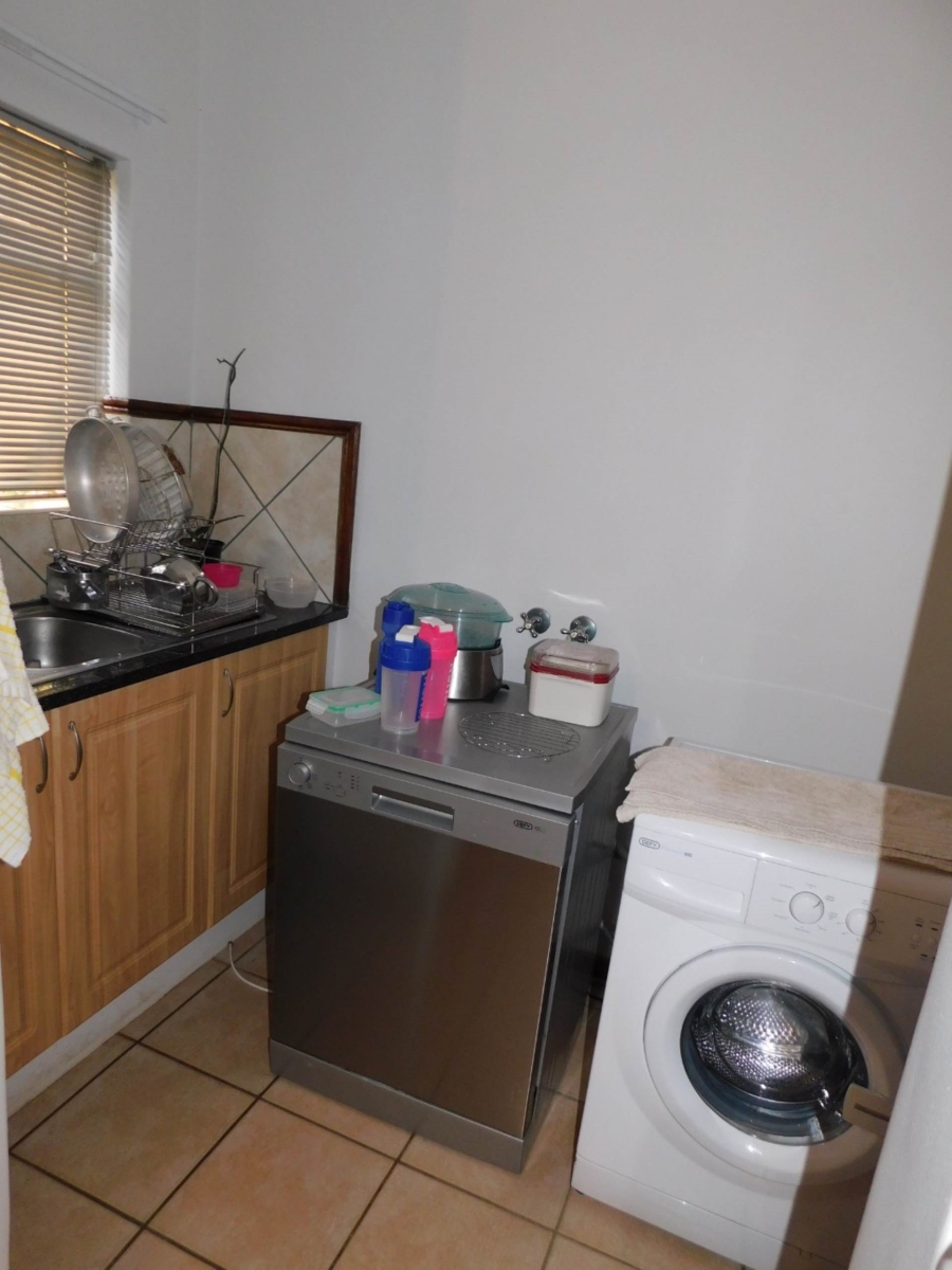 To Let 3 Bedroom Property for Rent in Moreleta Park Gauteng