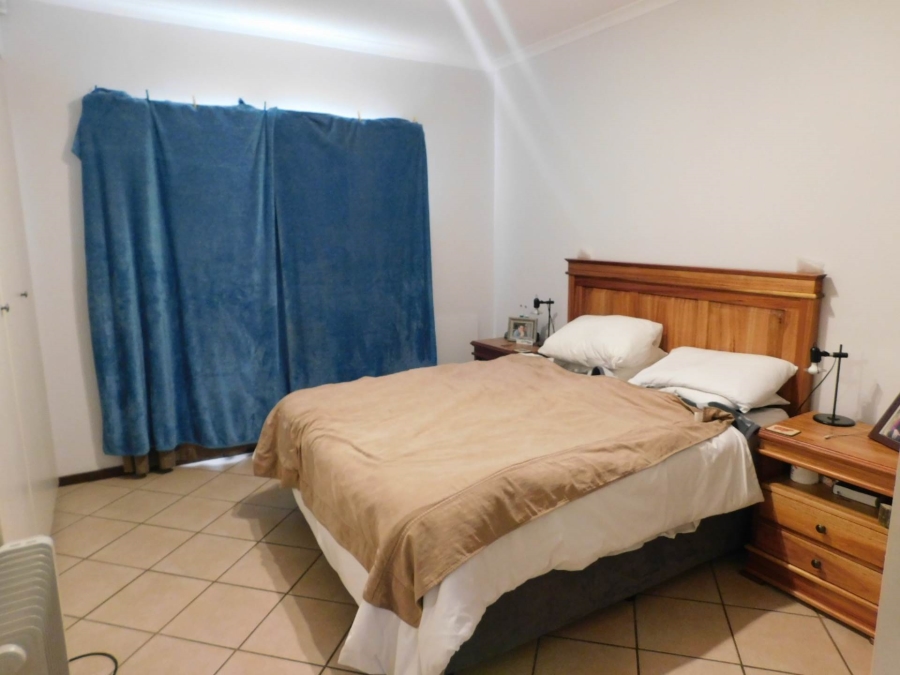 To Let 3 Bedroom Property for Rent in Moreleta Park Gauteng