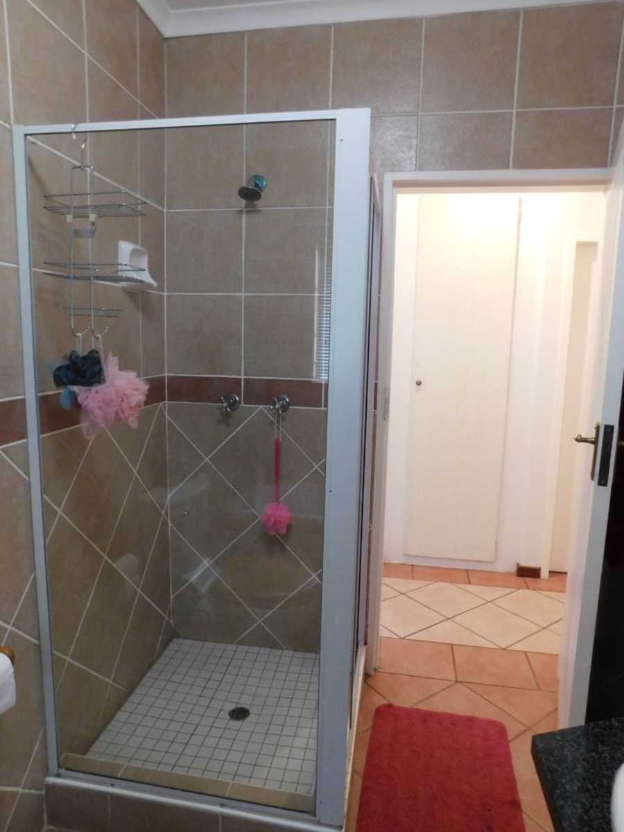 To Let 3 Bedroom Property for Rent in Moreleta Park Gauteng