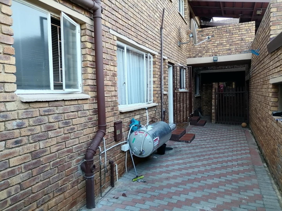 3 Bedroom Property for Sale in Terenure Gauteng