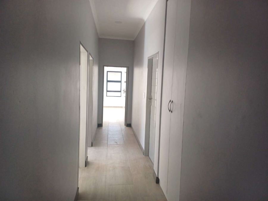 4 Bedroom Property for Sale in Brackenhurst Gauteng