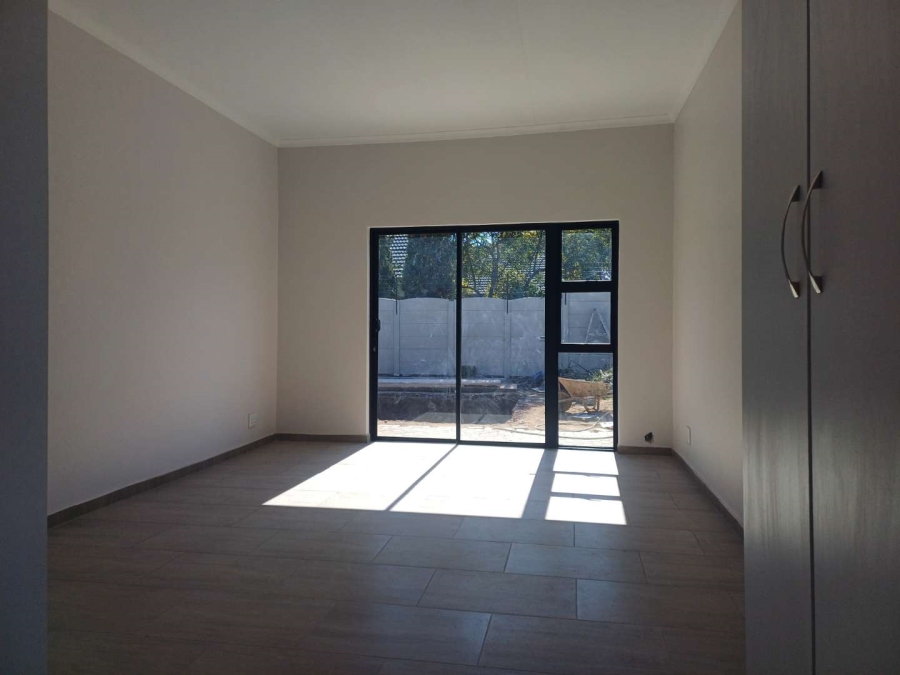 4 Bedroom Property for Sale in Brackenhurst Gauteng