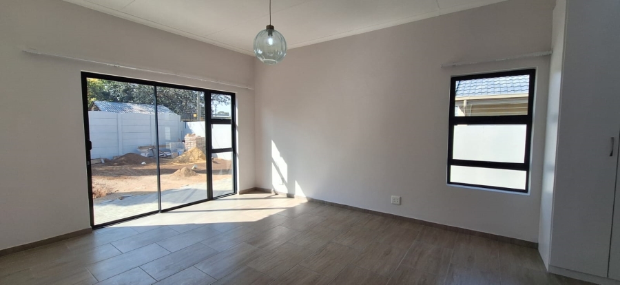 4 Bedroom Property for Sale in Brackenhurst Gauteng