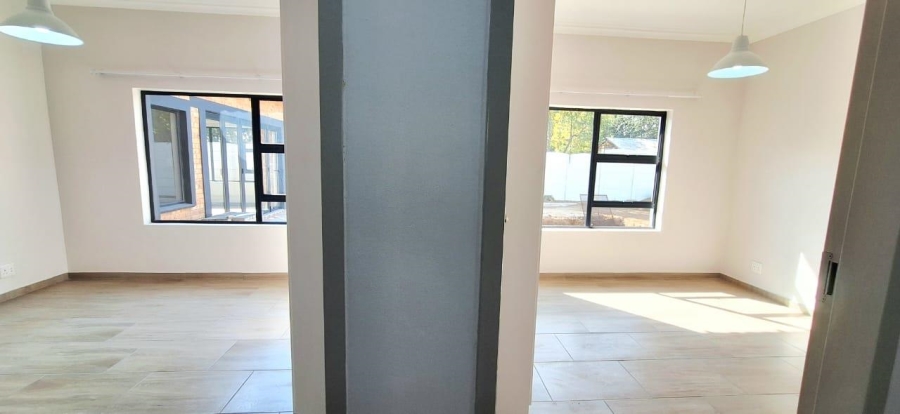 4 Bedroom Property for Sale in Brackenhurst Gauteng