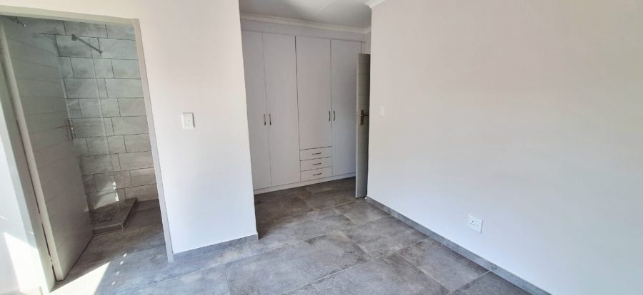 4 Bedroom Property for Sale in Brackenhurst Gauteng