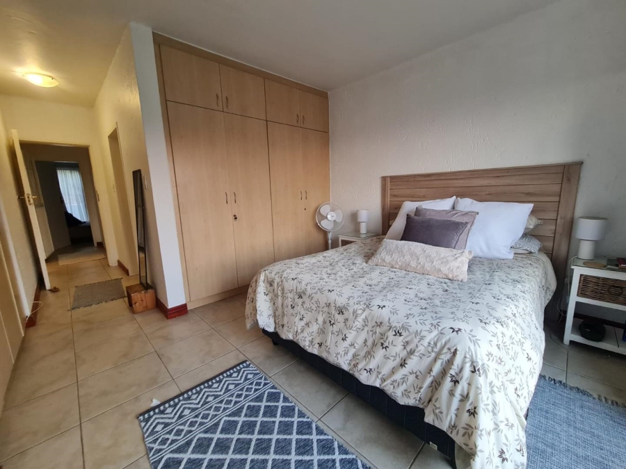 2 Bedroom Property for Sale in Glenvista Gauteng