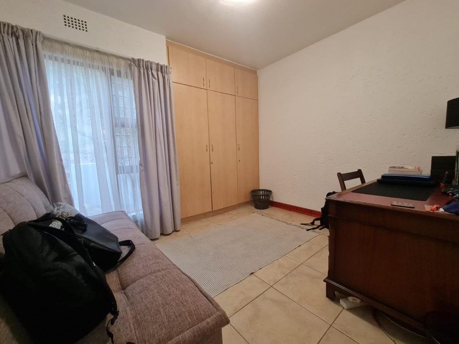 2 Bedroom Property for Sale in Glenvista Gauteng