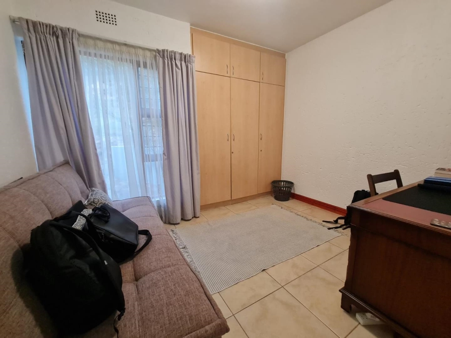 2 Bedroom Property for Sale in Glenvista Gauteng