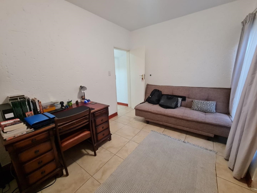 2 Bedroom Property for Sale in Glenvista Gauteng