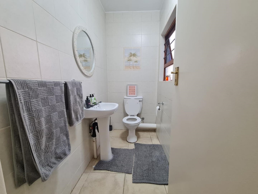 2 Bedroom Property for Sale in Glenvista Gauteng