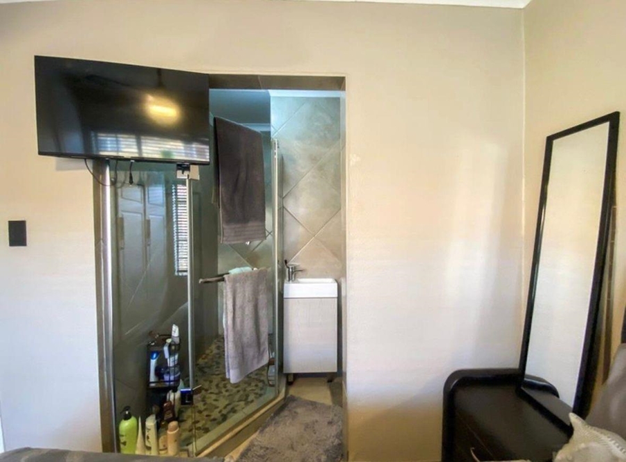 2 Bedroom Property for Sale in Brentwood Park Gauteng