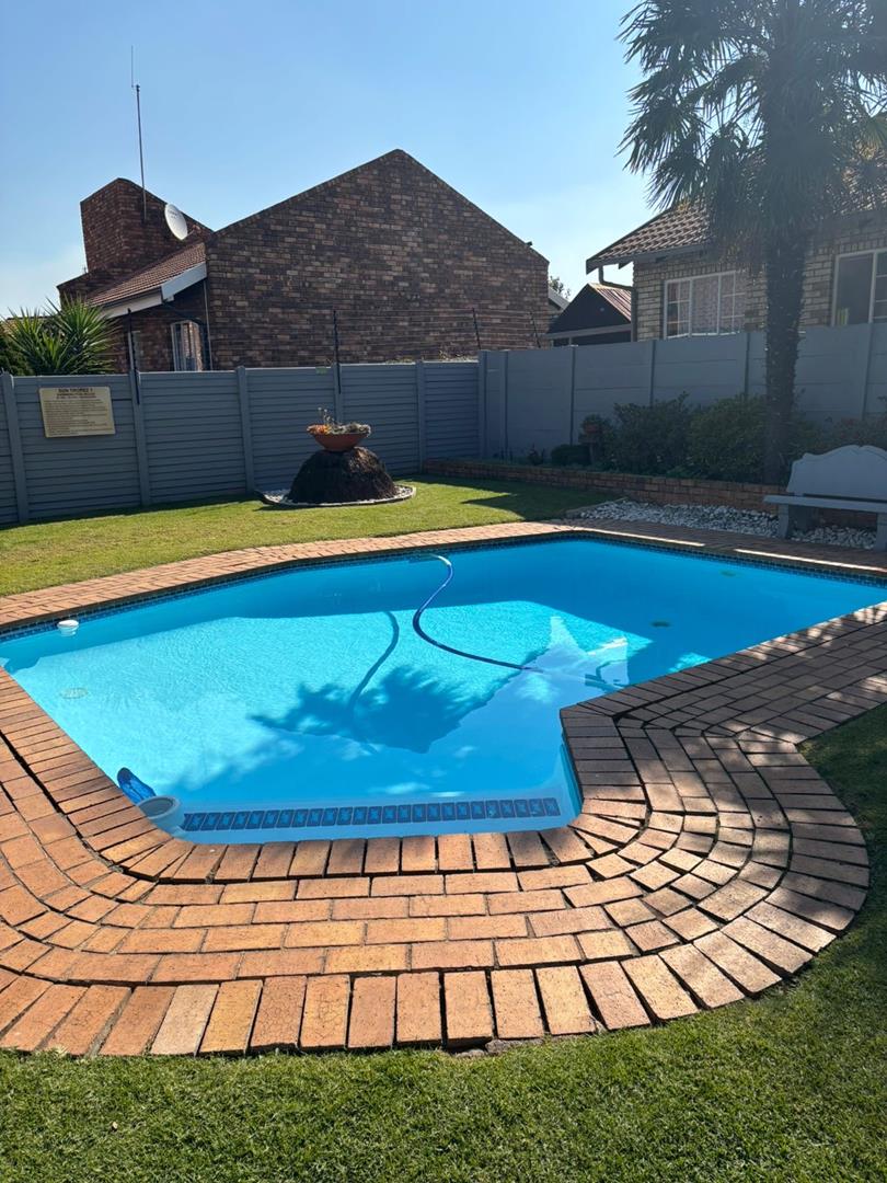 2 Bedroom Property for Sale in Brentwood Park Gauteng