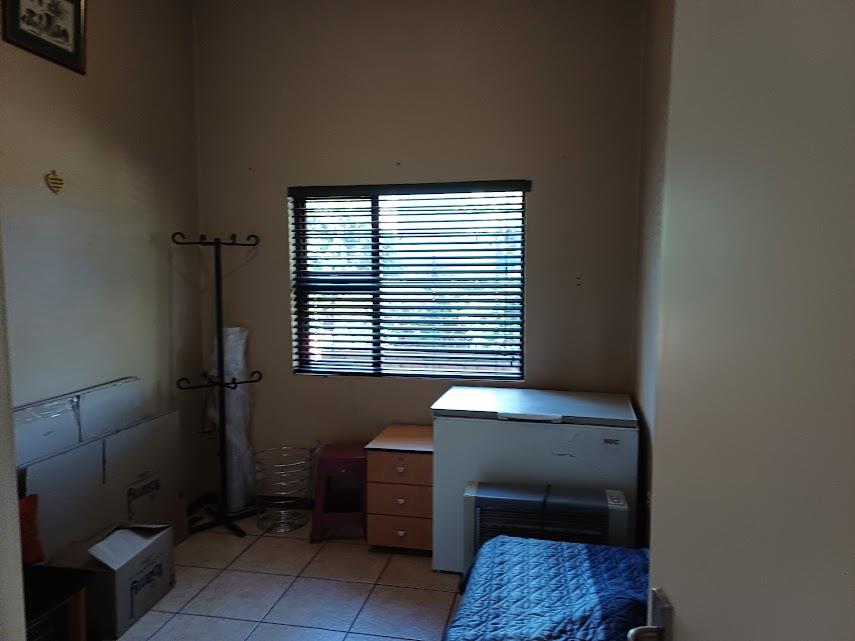 3 Bedroom Property for Sale in Oakdene Gauteng