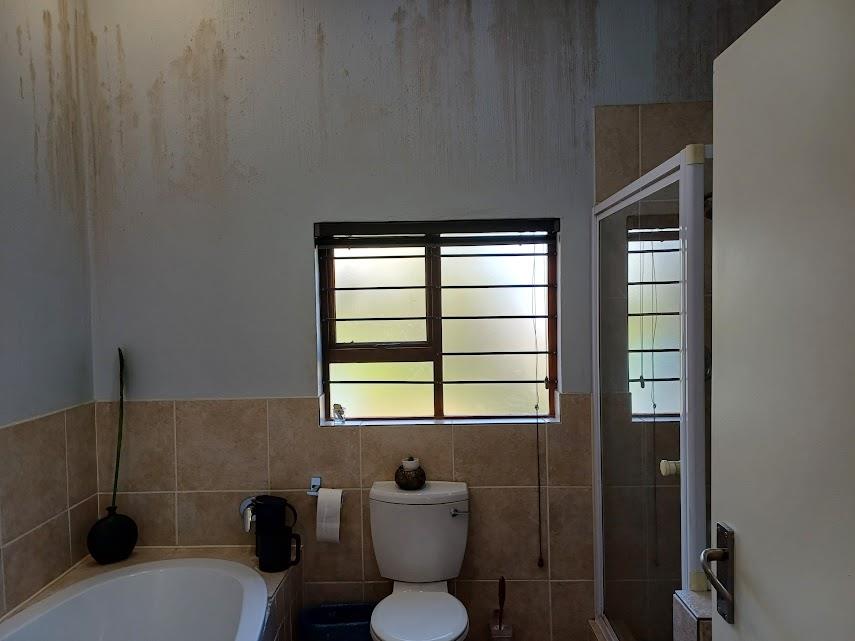 3 Bedroom Property for Sale in Oakdene Gauteng