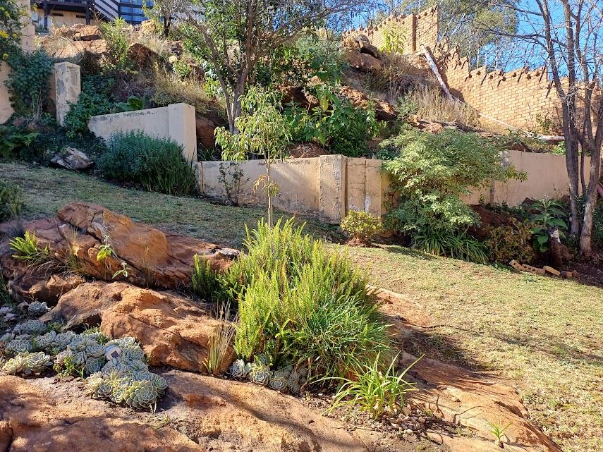 3 Bedroom Property for Sale in Oakdene Gauteng
