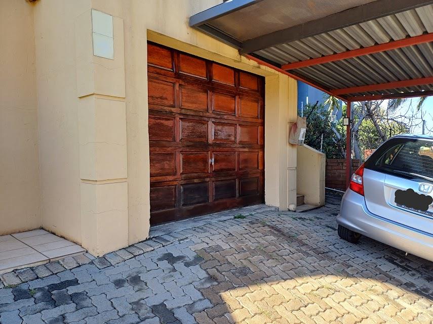 3 Bedroom Property for Sale in Oakdene Gauteng
