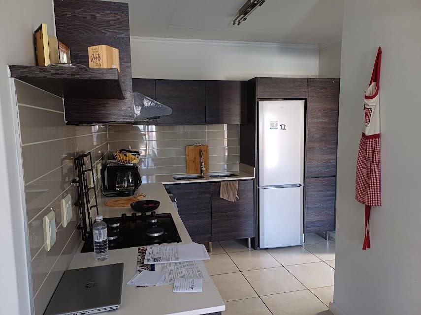 1 Bedroom Property for Sale in Oakdene Gauteng