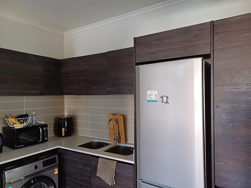 1 Bedroom Property for Sale in Oakdene Gauteng