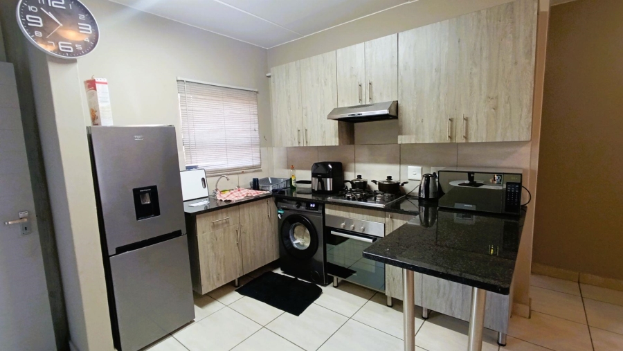 2 Bedroom Property for Sale in Midrand Gauteng
