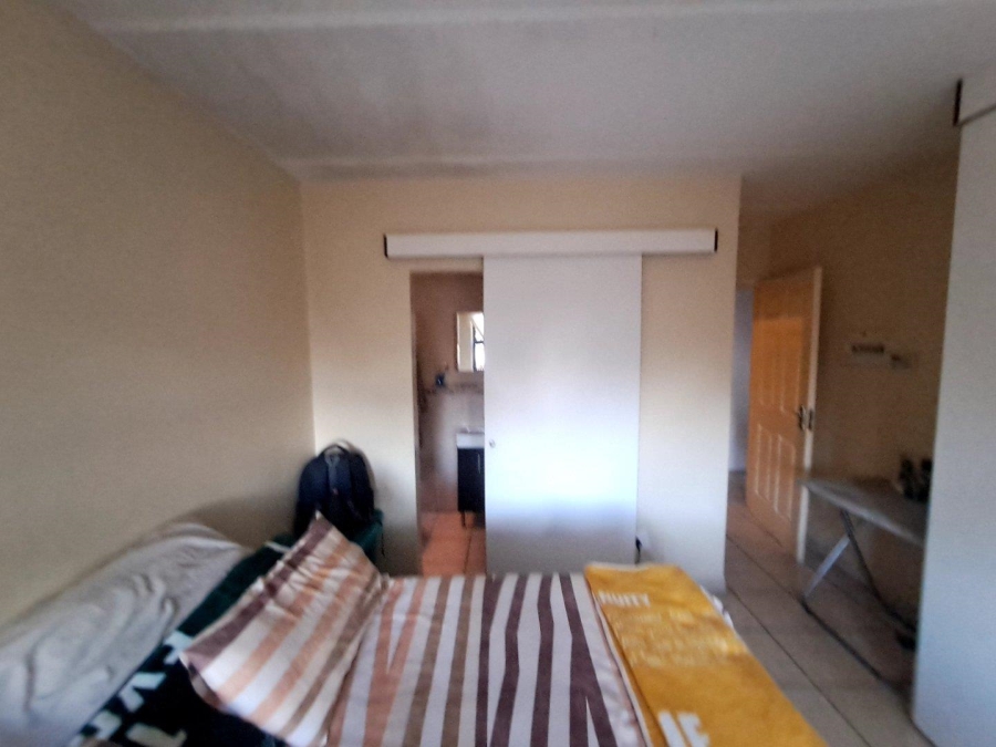To Let 2 Bedroom Property for Rent in Kosmosdal Gauteng