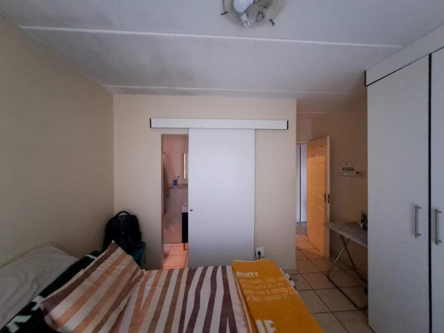 To Let 2 Bedroom Property for Rent in Kosmosdal Gauteng
