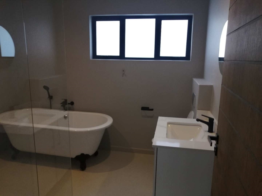To Let 3 Bedroom Property for Rent in Morningside Manor Gauteng