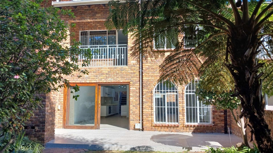To Let 3 Bedroom Property for Rent in River Club Gauteng