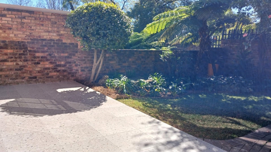 To Let 3 Bedroom Property for Rent in River Club Gauteng