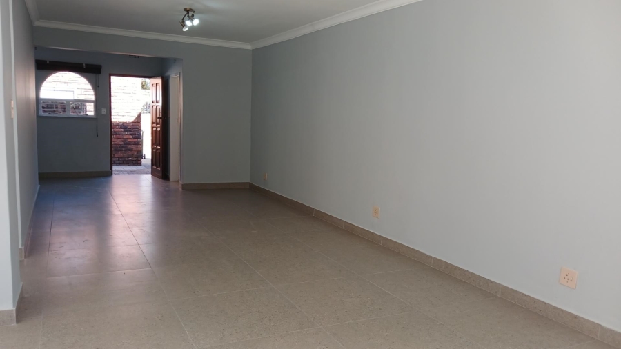 To Let 3 Bedroom Property for Rent in River Club Gauteng