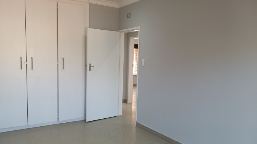 To Let 3 Bedroom Property for Rent in River Club Gauteng