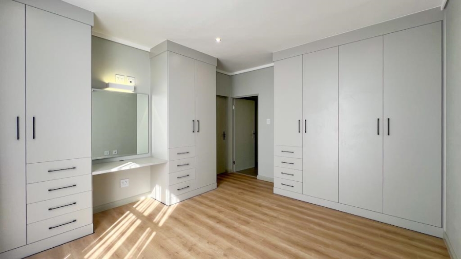 To Let 2 Bedroom Property for Rent in Midstream Estate Gauteng