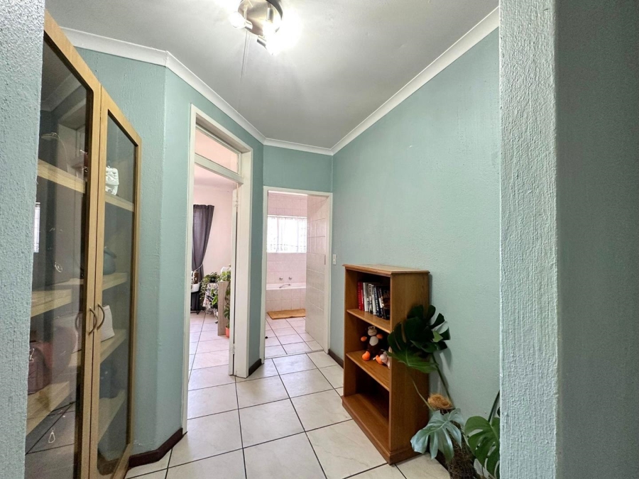 To Let 3 Bedroom Property for Rent in Morningside Gauteng