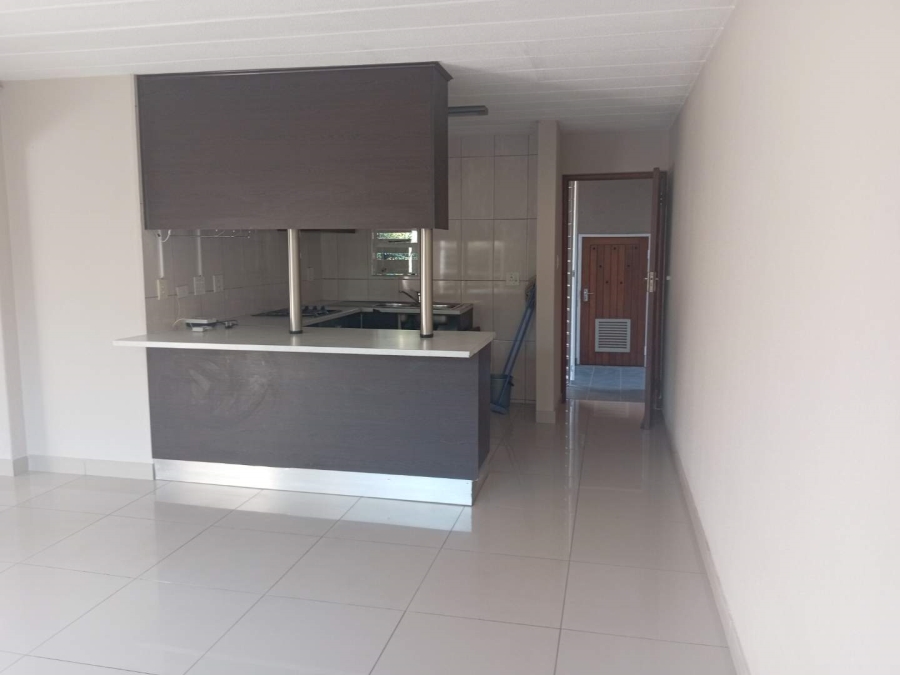 To Let 2 Bedroom Property for Rent in Bedfordview Gauteng