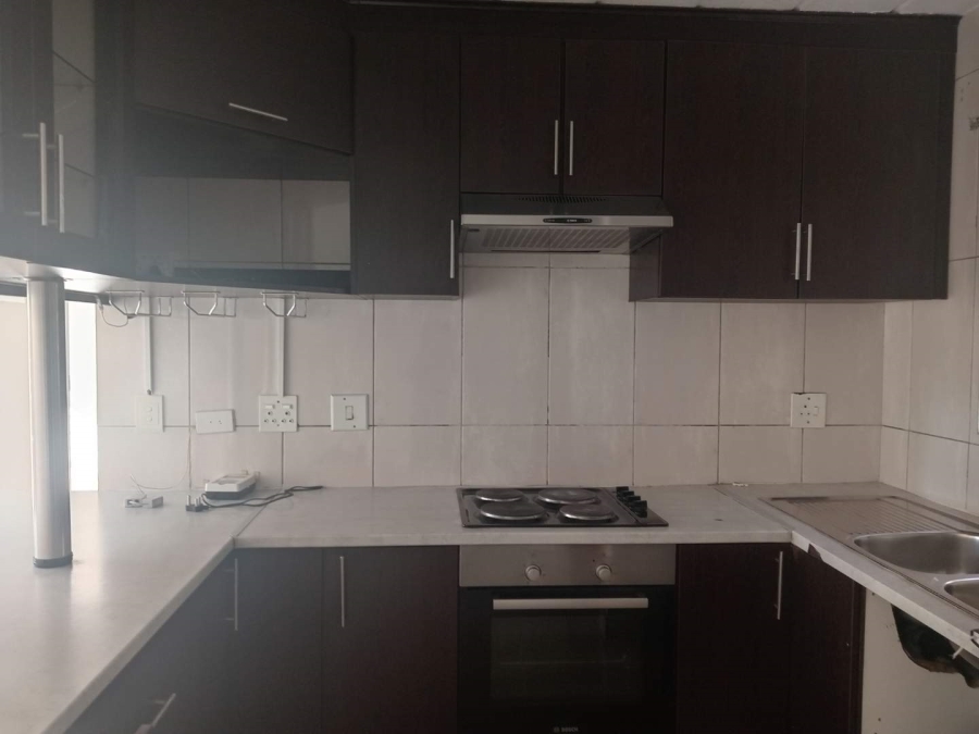 To Let 2 Bedroom Property for Rent in Bedfordview Gauteng