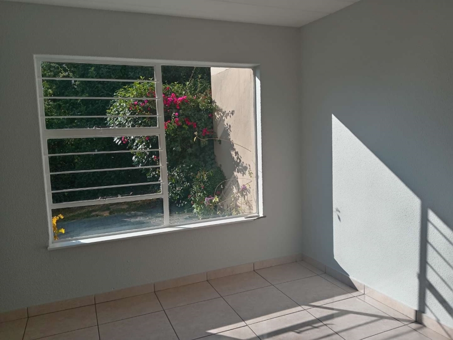 To Let 2 Bedroom Property for Rent in Bedfordview Gauteng