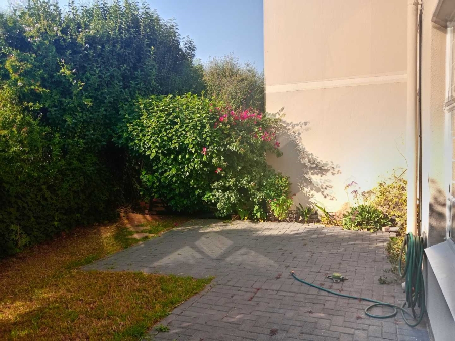 To Let 2 Bedroom Property for Rent in Bedfordview Gauteng