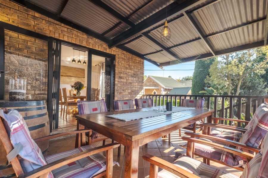 4 Bedroom Property for Sale in Moreleta Park Gauteng