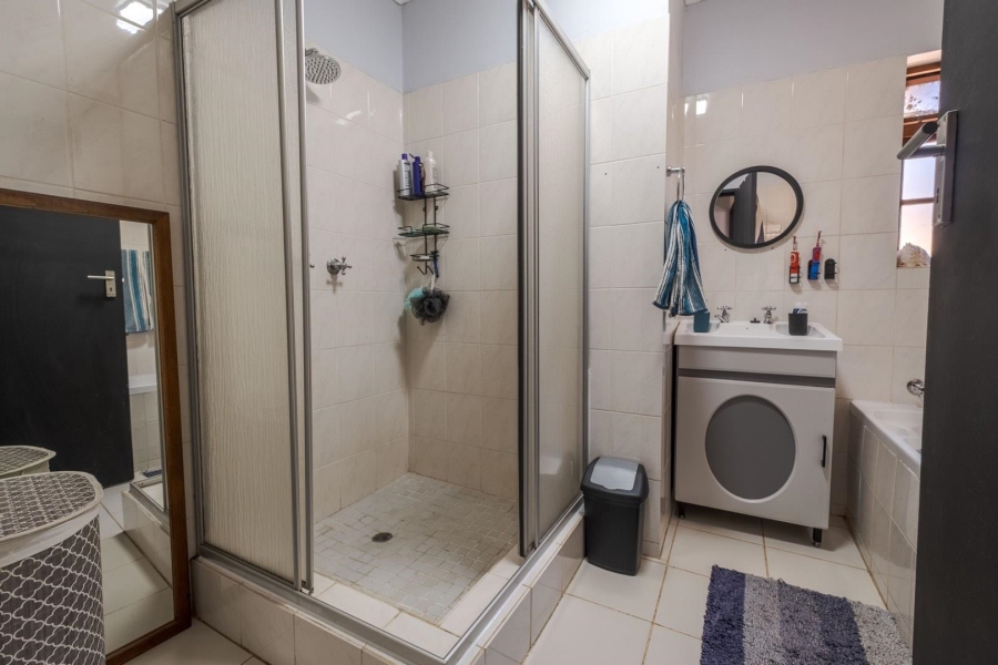 4 Bedroom Property for Sale in Moreleta Park Gauteng