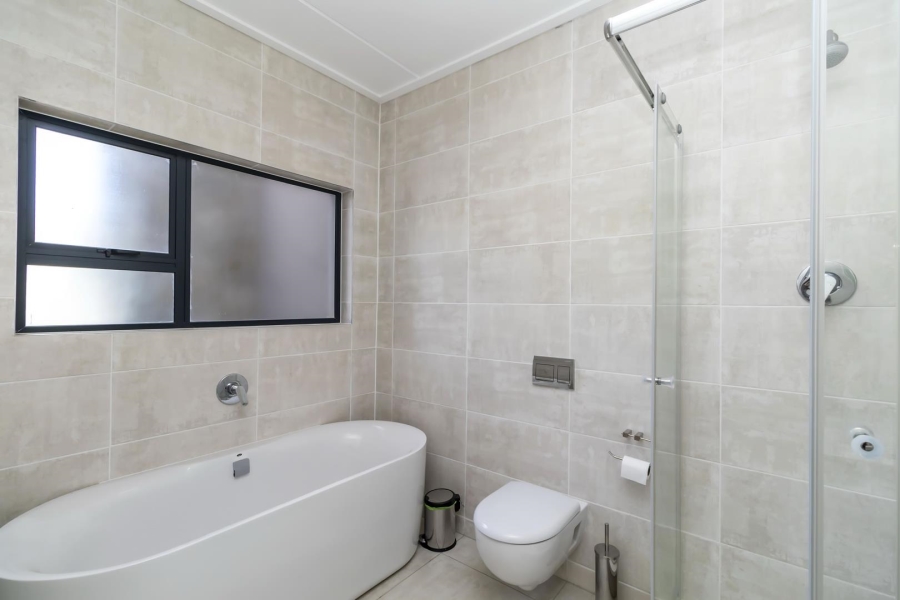 3 Bedroom Property for Sale in The Polofields Gauteng